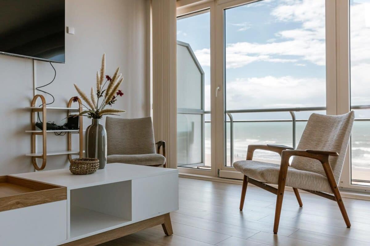 Huswell - Bright Seaview Apartment In Oostende Exterior foto