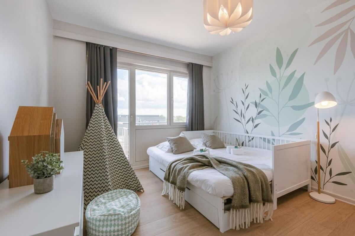 Huswell - Bright Seaview Apartment In Oostende Exterior foto